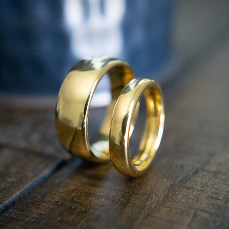 The Classic 14K- Yellow Gold Men’s Wedding Band | Madera Bands