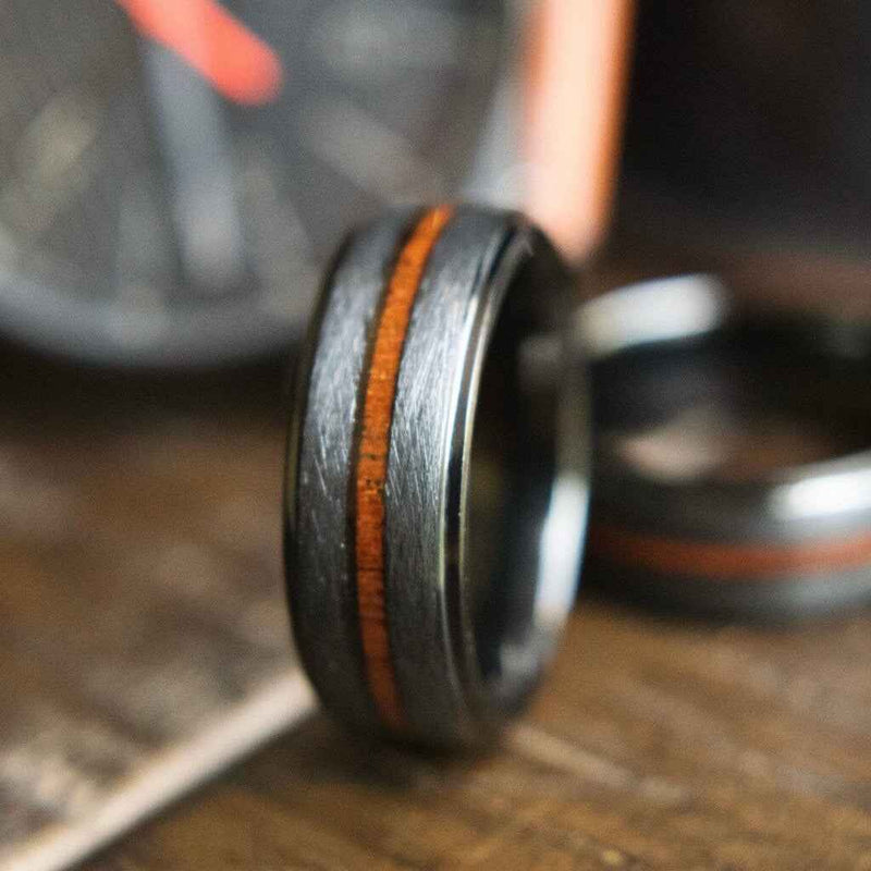 The Carter- Black Tungsten & Whiskey Wood Men’s Wedding Ring | Madera Bands