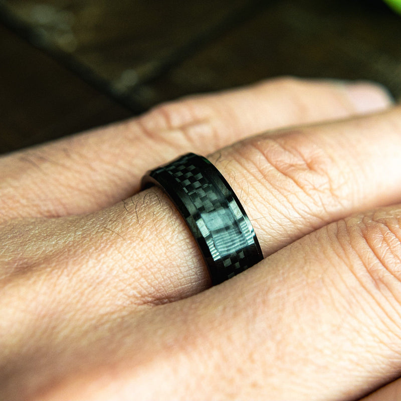 The Drew- Tungsten & Carbon Fiber Men's Wedding Ring | Madera Bands